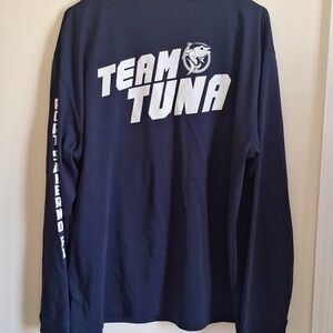 The twisted Tuna fishing shirt size XL